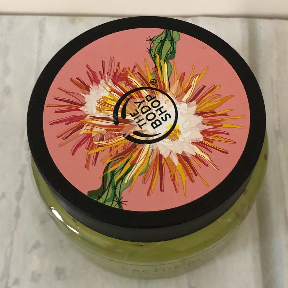 The Body Shop Cactus Blossom Exfoliating Gel Scrub
